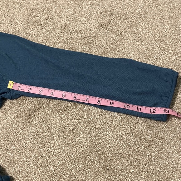 ANN TAYLOR Blue V Neck Peplum Blouse Size Small NWT - Picture 7 of 7